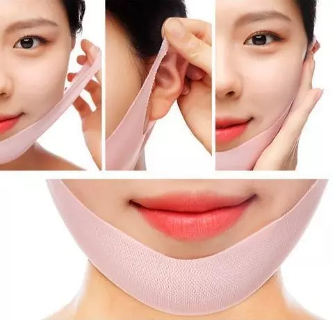 JMsolution Glow Luminous Flower Lift-Up V Mask1_kimmi.jpg
